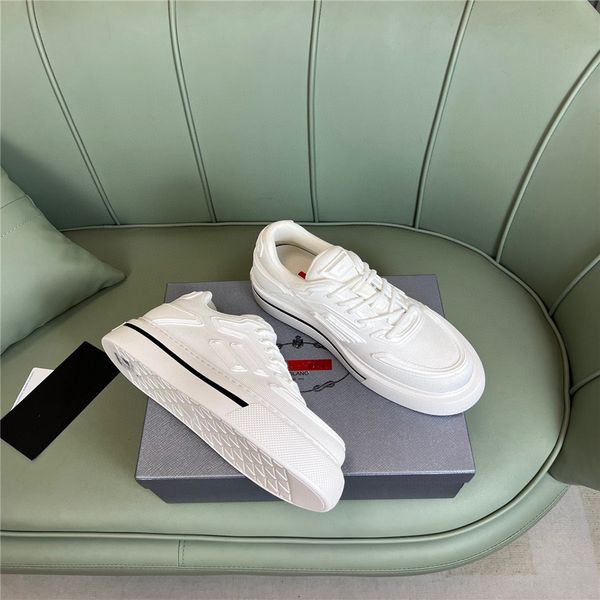 2024 designer men casual shoes breathable sneakers classic p platform slip-on sneaker all-match flat cloth trainers luxury splicing stylist, Black
2024 designer men casual shoes breathable sneakers classic p platform slip-on sneaker all-match flat cloth trainers luxury splicing stylist, Black