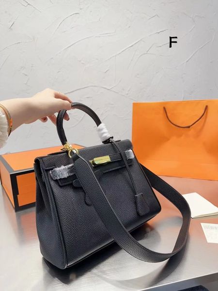 luxury designer elis new cowhide epsom leather shoulder crossbody bag classic printed letter tote bag for women versatile women's mini
luxury designer elis new cowhide epsom leather shoulder crossbody bag classic printed letter tote bag for women versatile women's mini