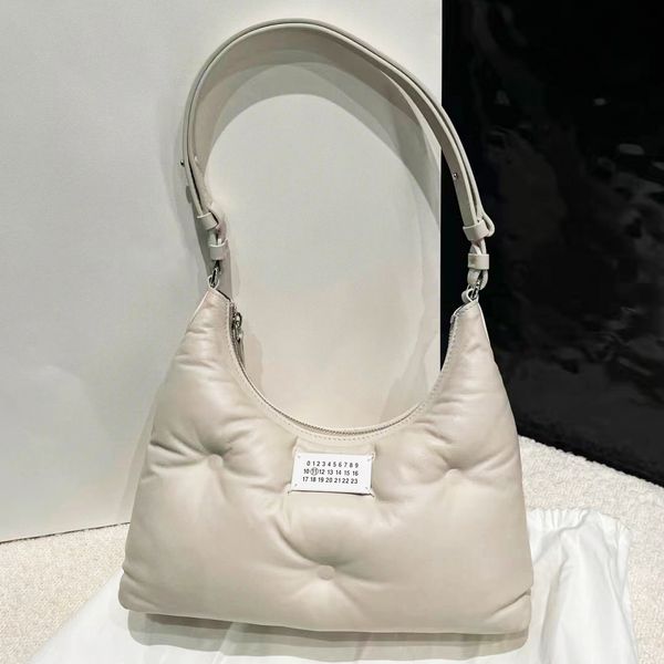 luxury margiela clutch the totes mens underarm bag designer genuine leather womens cross body shoulder bags handbag girls fashion purses tra
luxury margiela clutch the totes mens underarm bag designer genuine leather womens cross body shoulder bags handbag girls fashion purses tra