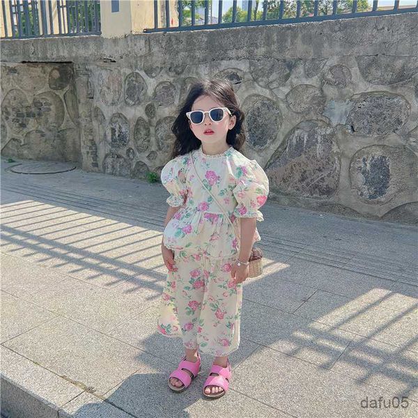 clothing sets girls summer clothing rose floral costume for girls tshirt short clothes for girls casual style tracksuit kids r230812, White
clothing sets girls summer clothing rose floral costume for girls tshirt short clothes for girls casual style tracksuit kids r230812, White
