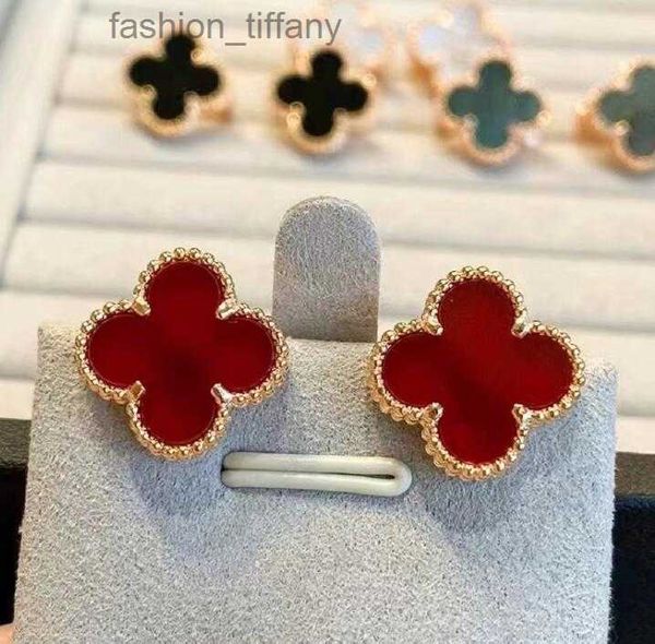 fashion vintage 4/four leaf clover desinger earrings silver 18k gold plated for women titanium steel wedding jewelry gift, Golden;silver
fashion vintage 4/four leaf clover desinger earrings silver 18k gold plated for women titanium steel wedding jewelry gift, Golden;silver