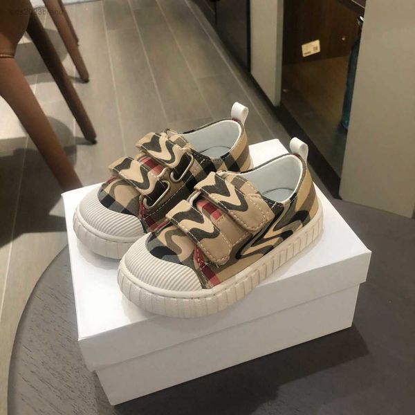 designer toddler shoes multi color stripe crossing baby casual shoes size 20-25 no need for tie up design kids prewalker box packaging
designer toddler shoes multi color stripe crossing baby casual shoes size 20-25 no need for tie up design kids prewalker box packaging