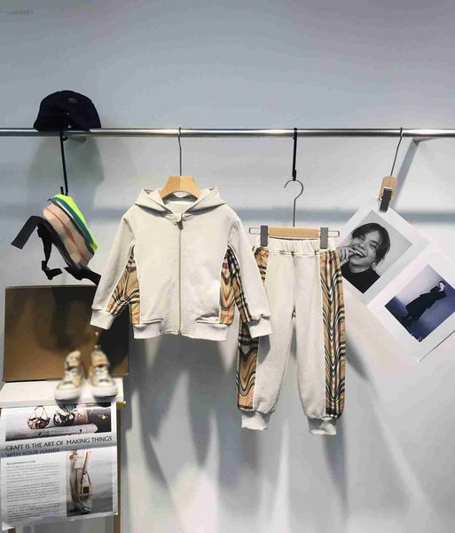 luxury kids designer clothes child jacket sets size 100-150 cm 2pcs hooded zippered jacket and checkered panel design pants, White
luxury kids designer clothes child jacket sets size 100-150 cm 2pcs hooded zippered jacket and checkered panel design pants, White