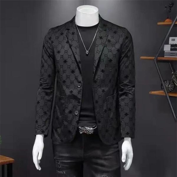 autumn 2023 new luxury men's suit korean edition slim fit embroidery men's suit european station youth convenience west 333r, White;black
autumn 2023 new luxury men's suit korean edition slim fit embroidery men's suit european station youth convenience west 333r, White;black