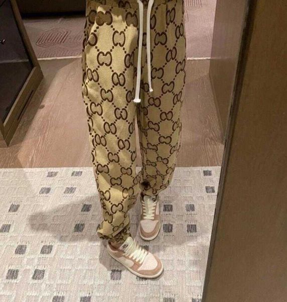 pants designer luxury pant men sweatpants casual loose zipper outdoor woman sports high steet trousers streetwear, Black
pants designer luxury pant men sweatpants casual loose zipper outdoor woman sports high steet trousers streetwear, Black