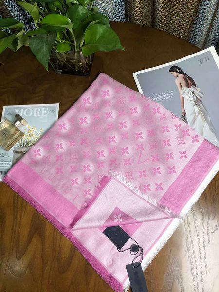 2023 new women man designer scarf fashion brand 100% cashmere scarves for winter womens and mens long wraps size 180 christmas gift aaaa6, Blue;gray
2023 new women man designer scarf fashion brand 100% cashmere scarves for winter womens and mens long wraps size 180 christmas gift aaaa6, Blue;gray