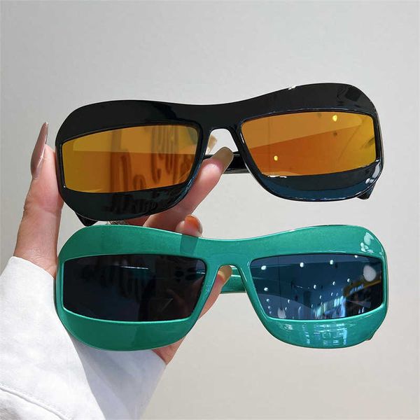 1223 vintage narrow rectangle y2k sunglasses for women new fashion brand hip hop sun glasses men red green gradient eyewear, White;black
1223 vintage narrow rectangle y2k sunglasses for women new fashion brand hip hop sun glasses men red green gradient eyewear, White;black