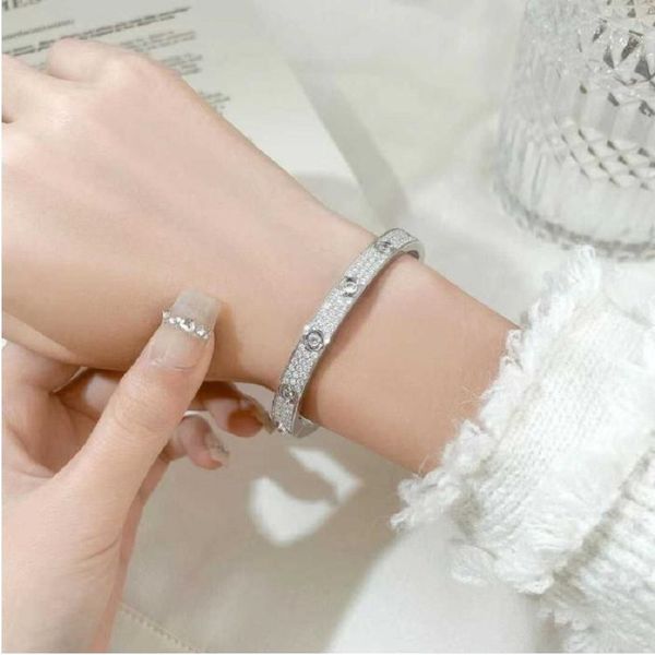 steel titanium bangle women love designer bracelets silver rose gold bangles v letter color narrow horseshoe bracelet fashion jewelry lady p, Black
steel titanium bangle women love designer bracelets silver rose gold bangles v letter color narrow horseshoe bracelet fashion jewelry lady p, Black