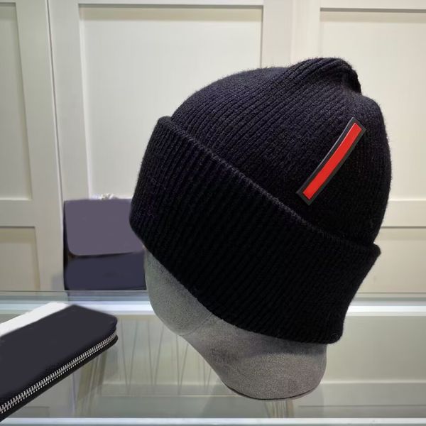 womens knit designer beanie hat luxury bonnet temperament versatile beanie head warm letter blue black white men designer cap popular mz030, Blue;gray
womens knit designer beanie hat luxury bonnet temperament versatile beanie head warm letter blue black white men designer cap popular mz030, Blue;gray