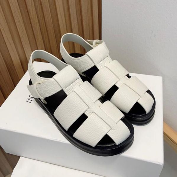 designer the row retro roman sandals women leather hollow weave sandals fashion casual flip flops size 35-39, Black
designer the row retro roman sandals women leather hollow weave sandals fashion casual flip flops size 35-39, Black