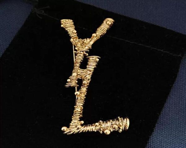 luxury fashion designer men womens brooch pins brand gold letter brooch pin suit dress pins for lady specifications designer jewel3820384, Gray
luxury fashion designer men womens brooch pins brand gold letter brooch pin suit dress pins for lady specifications designer jewel3820384, Gray