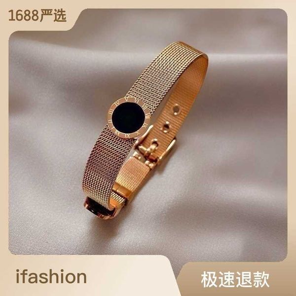 roman digital steel band diamond bracelet female hand jewelry ins minority design net red bracelet korean version simple personality, Golden;silver
roman digital steel band diamond bracelet female hand jewelry ins minority design net red bracelet korean version simple personality, Golden;silver