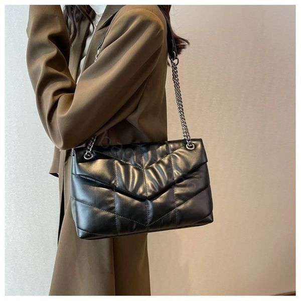wholesale luxury handbag loulou y-shaped shoulder bag designer seam leather ladies metal chain clamshell messenger chain bags haobanzhang
wholesale luxury handbag loulou y-shaped shoulder bag designer seam leather ladies metal chain clamshell messenger chain bags haobanzhang