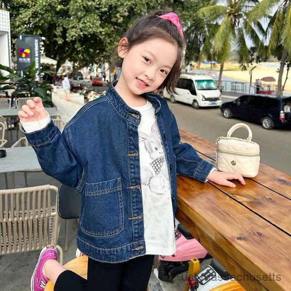 jackets 2023 spring autumn new baby girls boys solid blue denim coats jackets fashion kids children clothes overcoats r230812, Blue;gray
jackets 2023 spring autumn new baby girls boys solid blue denim coats jackets fashion kids children clothes overcoats r230812, Blue;gray
