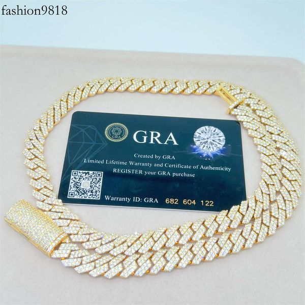 selling fashion jewelry 10mm width sier vvs moissanite iced out cuban link chain necklace, Silver
selling fashion jewelry 10mm width sier vvs moissanite iced out cuban link chain necklace, Silver