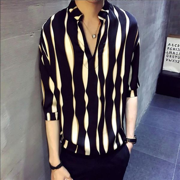 summer men's loose stripes half sleeve shirt korean version v - neck cuff handsome middle sleeve shirts221u, White;black
summer men's loose stripes half sleeve shirt korean version v - neck cuff handsome middle sleeve shirts221u, White;black