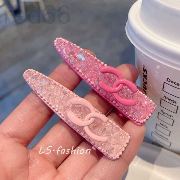 hair clips & barrettes designer light luxury crystal letter duckbill clip, high-end bangs pink style hair small girl accessory buzm, Golden;silver
hair clips & barrettes designer light luxury crystal letter duckbill clip, high-end bangs pink style hair small girl accessory buzm, Golden;silver