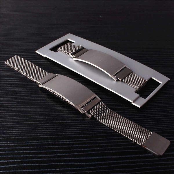 2022 jewelry couple bracelet titanium steel couple stainless steel magnet buckle with smooth surface and engraved characters, Black
2022 jewelry couple bracelet titanium steel couple stainless steel magnet buckle with smooth surface and engraved characters, Black