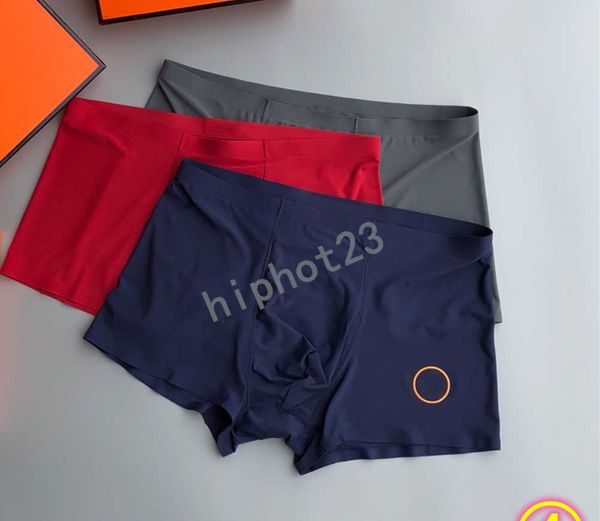 2023 men underpants boxers designer man underwear solid color breathable mens underwears branded boxer comfortable wear three pieces in one6, Black;white 
2023 men underpants boxers designer man underwear solid color breathable mens underwears branded boxer comfortable wear three pieces in one6, Black;white