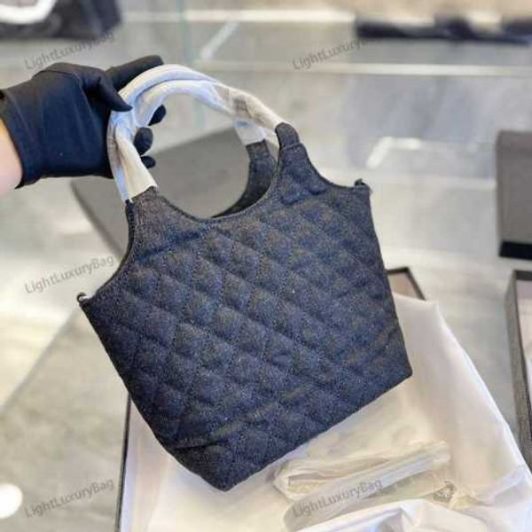 5a denim handbag shoulder bag for women designer leather wallet mirror quality classic famous brand shopping purses 220809
5a denim handbag shoulder bag for women designer leather wallet mirror quality classic famous brand shopping purses 220809