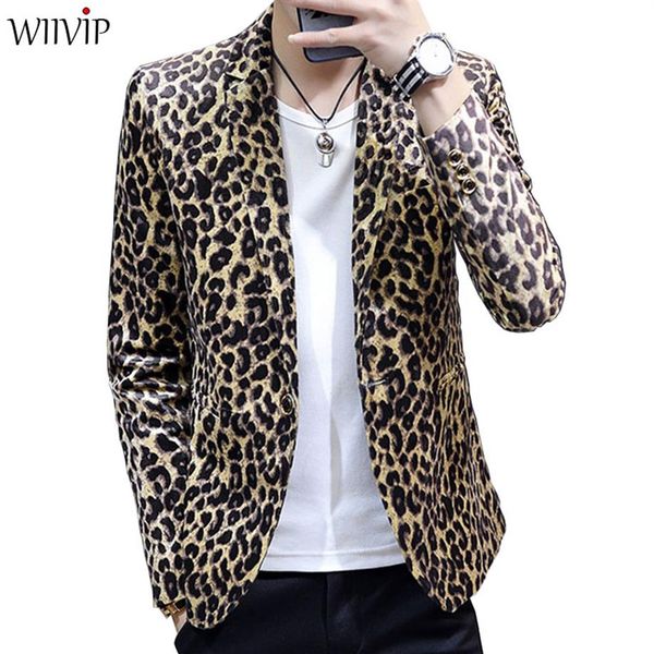 2021 new man blazer fashion print leopard notched collar full sleeve smooth soft fabric coat male spring autumn slim outerwear 112211j, White;black
2021 new man blazer fashion print leopard notched collar full sleeve smooth soft fabric coat male spring autumn slim outerwear 112211j, White;black