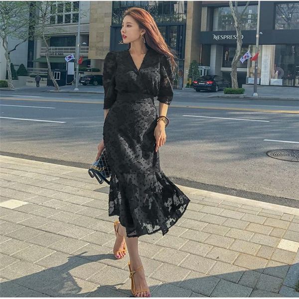 new design women's three quarter sleeve v-neck high waist gauze embroidery lace floral slim waist mermaid maxi long dres2865, Black;gray
new design women's three quarter sleeve v-neck high waist gauze embroidery lace floral slim waist mermaid maxi long dres2865, Black;gray