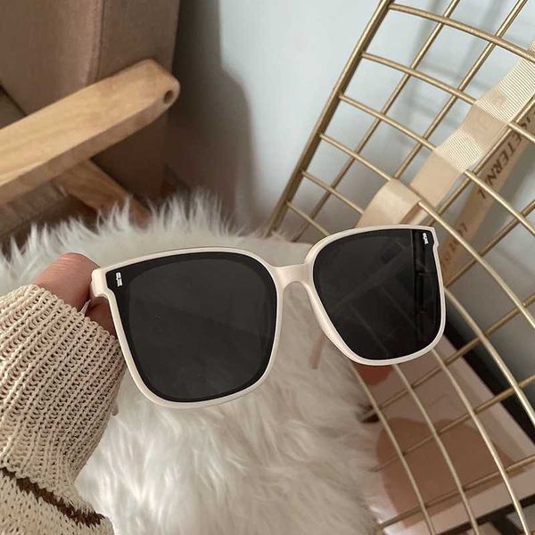 gm for women with a high-end feel ins sunglasses new fashion glasses internet celebrity same mirror frame, White;black
gm for women with a high-end feel ins sunglasses new fashion glasses internet celebrity same mirror frame, White;black