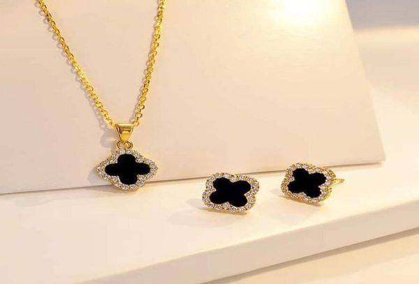 luxury clover designer pendant necklaces for women 18k gold stainless steel 4 leaf leaves crystal classic love chains necklace jew3392444, Silver
luxury clover designer pendant necklaces for women 18k gold stainless steel 4 leaf leaves crystal classic love chains necklace jew3392444, Silver