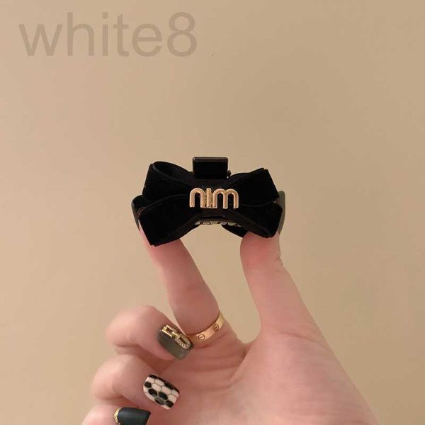 hair clips & barrettes designer black velvet bow hair clip metal letter side bangs princess head small grab headwear 2a0u, Golden;silver
hair clips & barrettes designer black velvet bow hair clip metal letter side bangs princess head small grab headwear 2a0u, Golden;silver