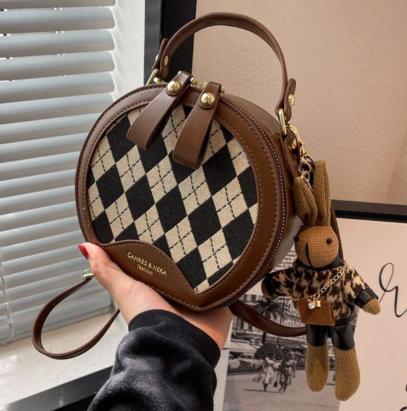 waist bags fashion handbag high end feeling small round bag women s 2023 versatile one shoulder crossbody 230812
waist bags fashion handbag high end feeling small round bag women s 2023 versatile one shoulder crossbody 230812