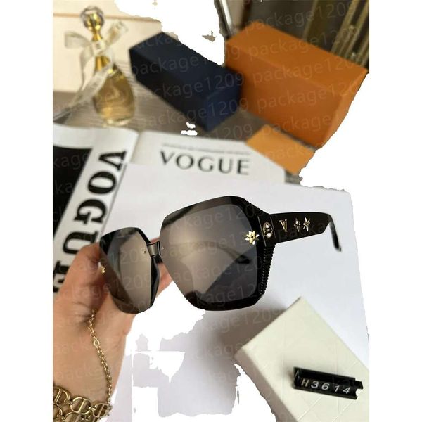 designer sunglasses men women eyeglasses outdoor shades pc full frame fashion classic lady beach driving sun glasses 3614, White;black
designer sunglasses men women eyeglasses outdoor shades pc full frame fashion classic lady beach driving sun glasses 3614, White;black