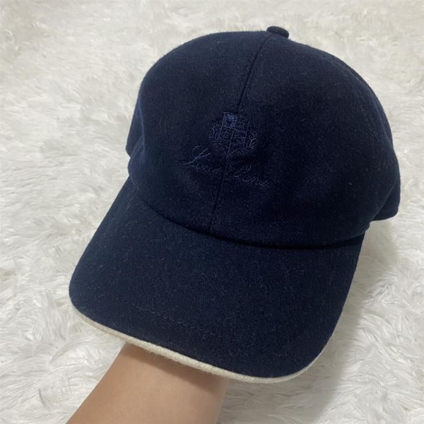 loro piana mens womens caps fashion baseball cap cotton cashmere hats fitted hats summer snapback embroidery casquette beac295n, Black;white
loro piana mens womens caps fashion baseball cap cotton cashmere hats fitted hats summer snapback embroidery casquette beac295n, Black;white