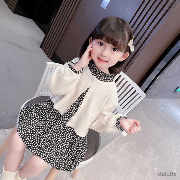 clothing sets toddler girls clothes vest floral dress clothing for girls new girls tracksuit casual style kids tracksuit r230812, White
clothing sets toddler girls clothes vest floral dress clothing for girls new girls tracksuit casual style kids tracksuit r230812, White