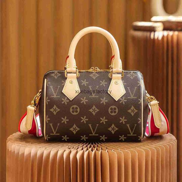 womens luxurys nano speedy 20 25 tote clutch bag mens organizer padlock designer shoulder cosmetic bag m81085 leather handbag sport crossbod
womens luxurys nano speedy 20 25 tote clutch bag mens organizer padlock designer shoulder cosmetic bag m81085 leather handbag sport crossbod
