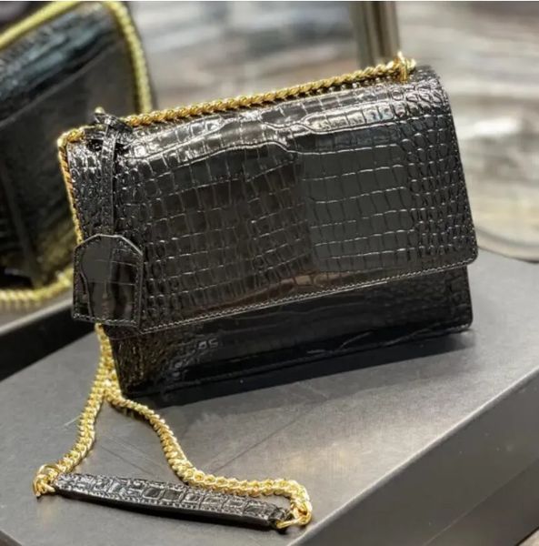 new fashion designer leather woman bag shoulder bags handbag women original box purse cross body messenger alligator clutch mobile phone hol
new fashion designer leather woman bag shoulder bags handbag women original box purse cross body messenger alligator clutch mobile phone hol