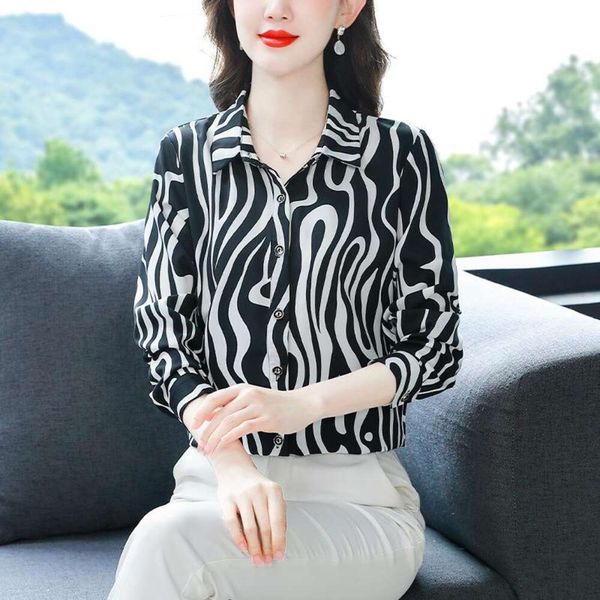 summer fashion loose blouses with a slim cardigan long sleeved middle aged mothers shirt, White
summer fashion loose blouses with a slim cardigan long sleeved middle aged mothers shirt, White