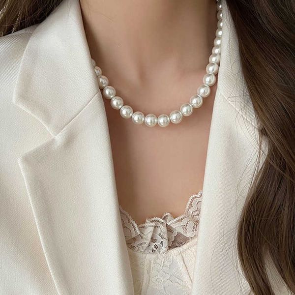 

Designer Rovski luxury top jewelry accessories Classic "Jin Jixiu Jisoo Same Style Shi Jia Pearl Necklace Female French Elegant Versatile Light Luxury Collar Chain