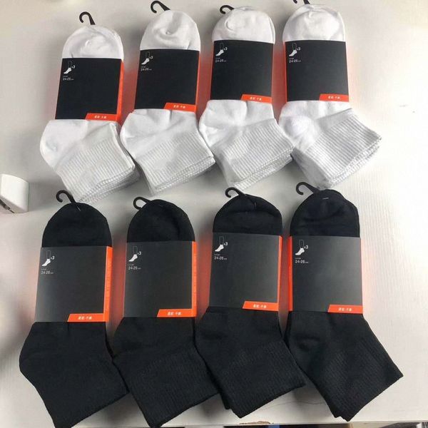 mens socks women quality all-match classic short sock letter breathable black and white football basketball sock wholesale uniform size
mens socks women quality all-match classic short sock letter breathable black and white football basketball sock wholesale uniform size