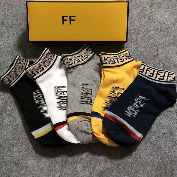 designer classic fashion luxury mid-tube socks fashion mens and womens casual sports cotton socks breathable pattern printed 5 pairs sock, Black
designer classic fashion luxury mid-tube socks fashion mens and womens casual sports cotton socks breathable pattern printed 5 pairs sock, Black
