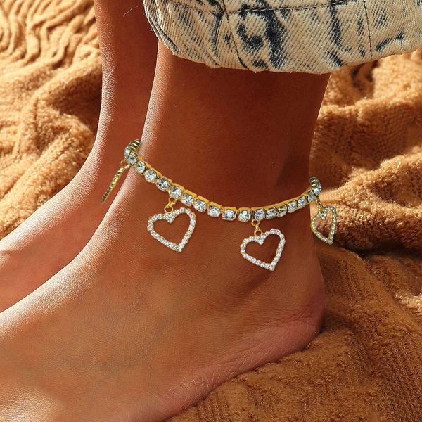 personalized fashion beach vacation versatile rhinestone love trend new selling feet chain footwear accessories for women, Red;blue
personalized fashion beach vacation versatile rhinestone love trend new selling feet chain footwear accessories for women, Red;blue