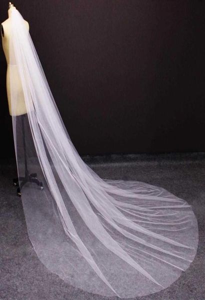 soft tulle long wedding veil with comb plain very soft white ivory cathedral bridal veil wedding accessories x07266580616, Slivery;golden
soft tulle long wedding veil with comb plain very soft white ivory cathedral bridal veil wedding accessories x07266580616, Slivery;golden