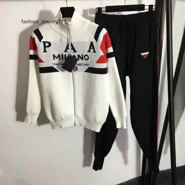 luxury tracksuit woman two pieces sets cardigan track suit fashion sweatshirt 2 pcs sports sportswear joggers suits women s track suit cloth, Gray
luxury tracksuit woman two pieces sets cardigan track suit fashion sweatshirt 2 pcs sports sportswear joggers suits women s track suit cloth, Gray
