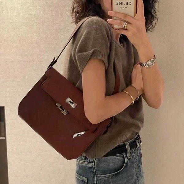 designer bags 2023 new french underarm bag leather kelys bag women's premium versatile one shoulder crossbody commuter dqq5
designer bags 2023 new french underarm bag leather kelys bag women's premium versatile one shoulder crossbody commuter dqq5
