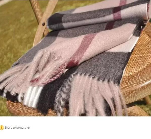 Echarpe Scarf 2023 designers scarf New Top Women Man Designer Scarf Fashion Brand 100% Cashmere Scarves for Winter Womens and Mens Long Wraps Size 190 s
Echarpe Scarf 2023 designers scarf New Top Women Man Designer Scarf Fashion Brand 100% Cashmere Scarves for Winter Womens and Mens Long Wraps Size 190 s