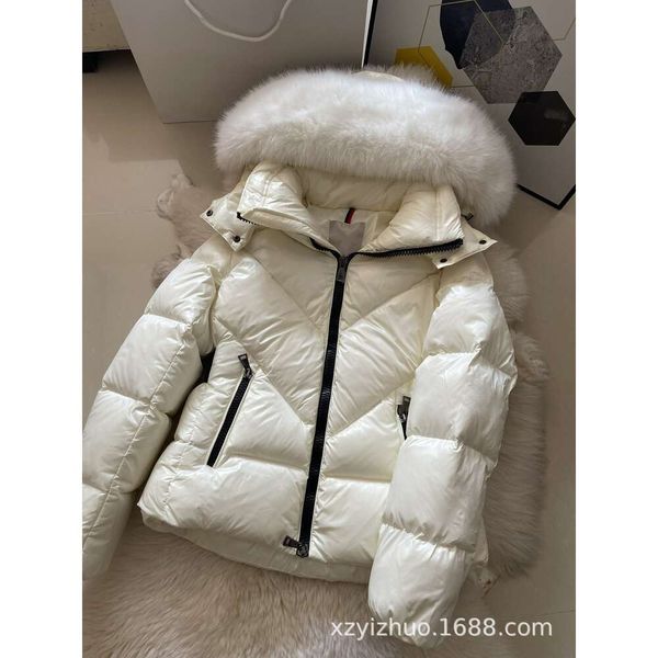 autumn and winter new white goose down m family slim fit fur collar short warm reversal down coat for women, Black
autumn and winter new white goose down m family slim fit fur collar short warm reversal down coat for women, Black