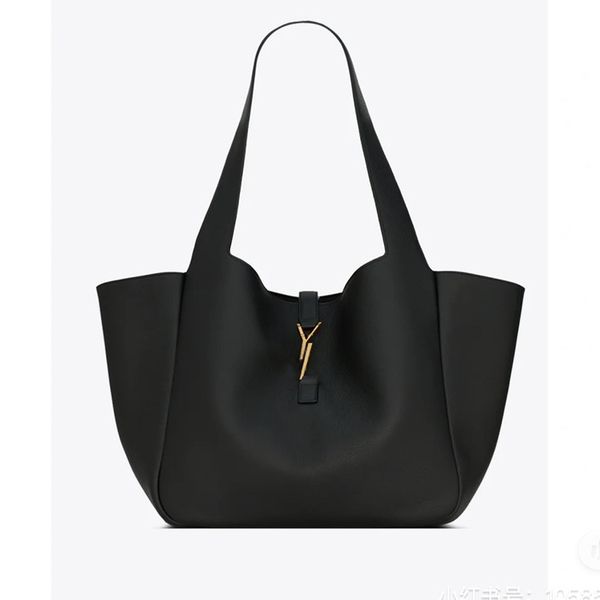 designer womens shoulder bag underarm bag oversized 30cm shopping bag leather hardware metal buckle luxury handbag travel bags black sacoche
designer womens shoulder bag underarm bag oversized 30cm shopping bag leather hardware metal buckle luxury handbag travel bags black sacoche