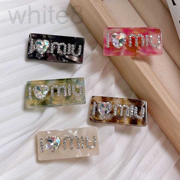 hair clips & barrettes designer korean niche design: acetic acid hair clip with diamond letters on the side bangs, simple and elegant female, Golden;silver
hair clips & barrettes designer korean niche design: acetic acid hair clip with diamond letters on the side bangs, simple and elegant female, Golden;silver