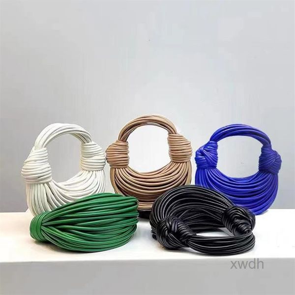 evening bags tubular jodie leather handle bag double knot designer zip closure clutch women bag with knotted handbag wallet la230p
evening bags tubular jodie leather handle bag double knot designer zip closure clutch women bag with knotted handbag wallet la230p