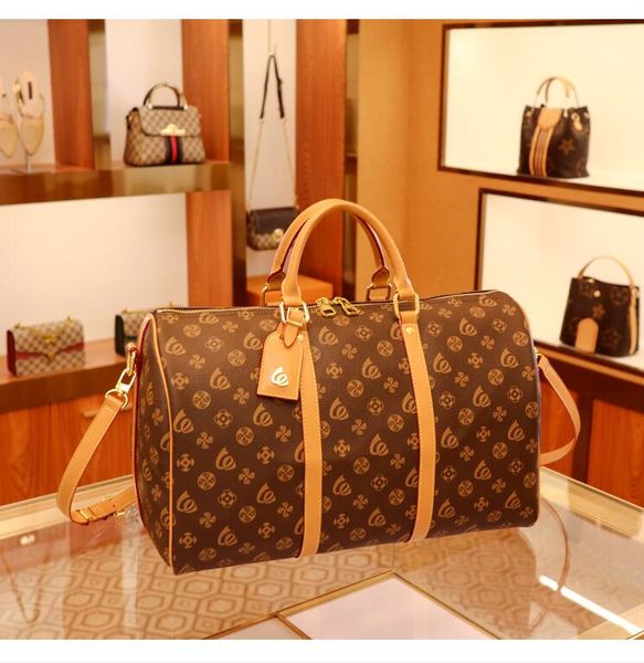women duffel bag luxury large traveling bag men's capacity travel duffle purse classic men totes big luggage leather handbags designers
women duffel bag luxury large traveling bag men's capacity travel duffle purse classic men totes big luggage leather handbags designers