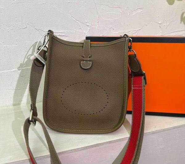 designer shoulder bag evelyne hobo bag women cross body fashions grain leather bags handbag messenger totes handbags
designer shoulder bag evelyne hobo bag women cross body fashions grain leather bags handbag messenger totes handbags